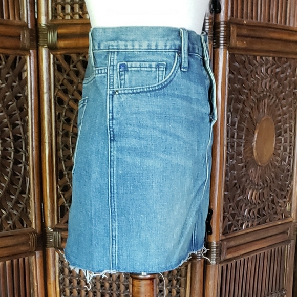 GAP 1969 Miniskirt Stone Wash Denim Jeans Cut-Offs NWT - Picture 7 of 9